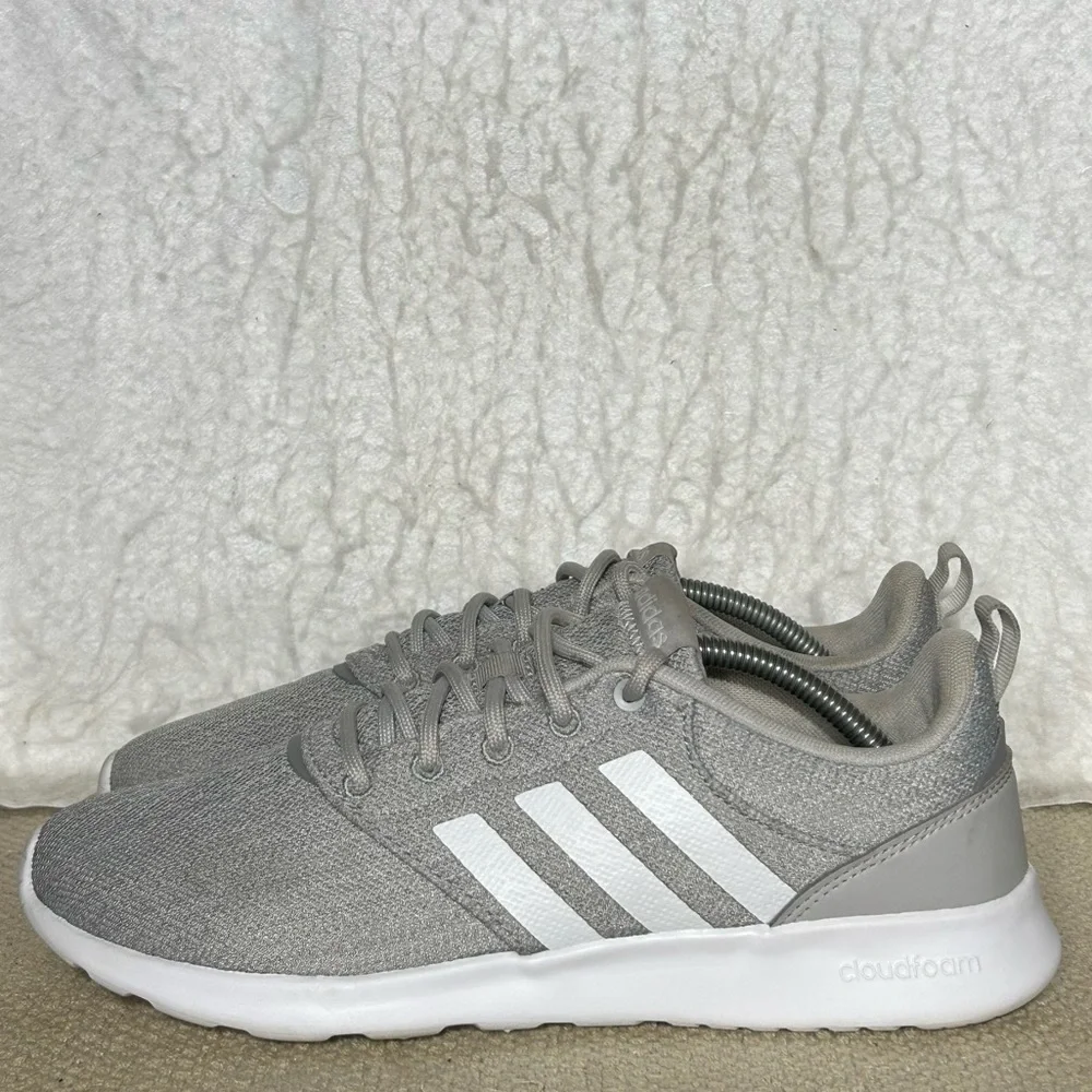 Adidas Womens Gry QT Racer 2.0 Cloudfoam Running Athletic Sneakers Shoes SZ US 9